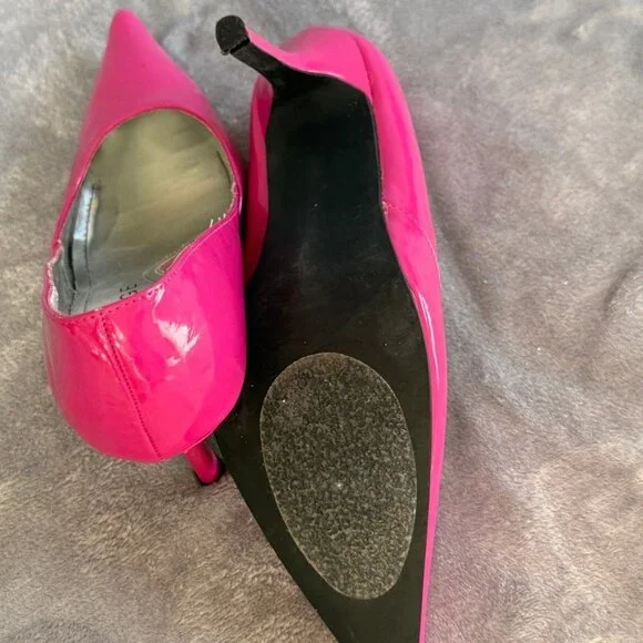 Rampage Maria Hot Pink Patent Pointed Toe Kitten Heel Pumps - Picture 4 of 7